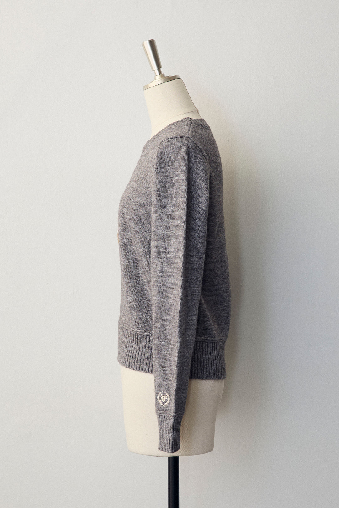 [予約]モチーフベアニットプルオーバー