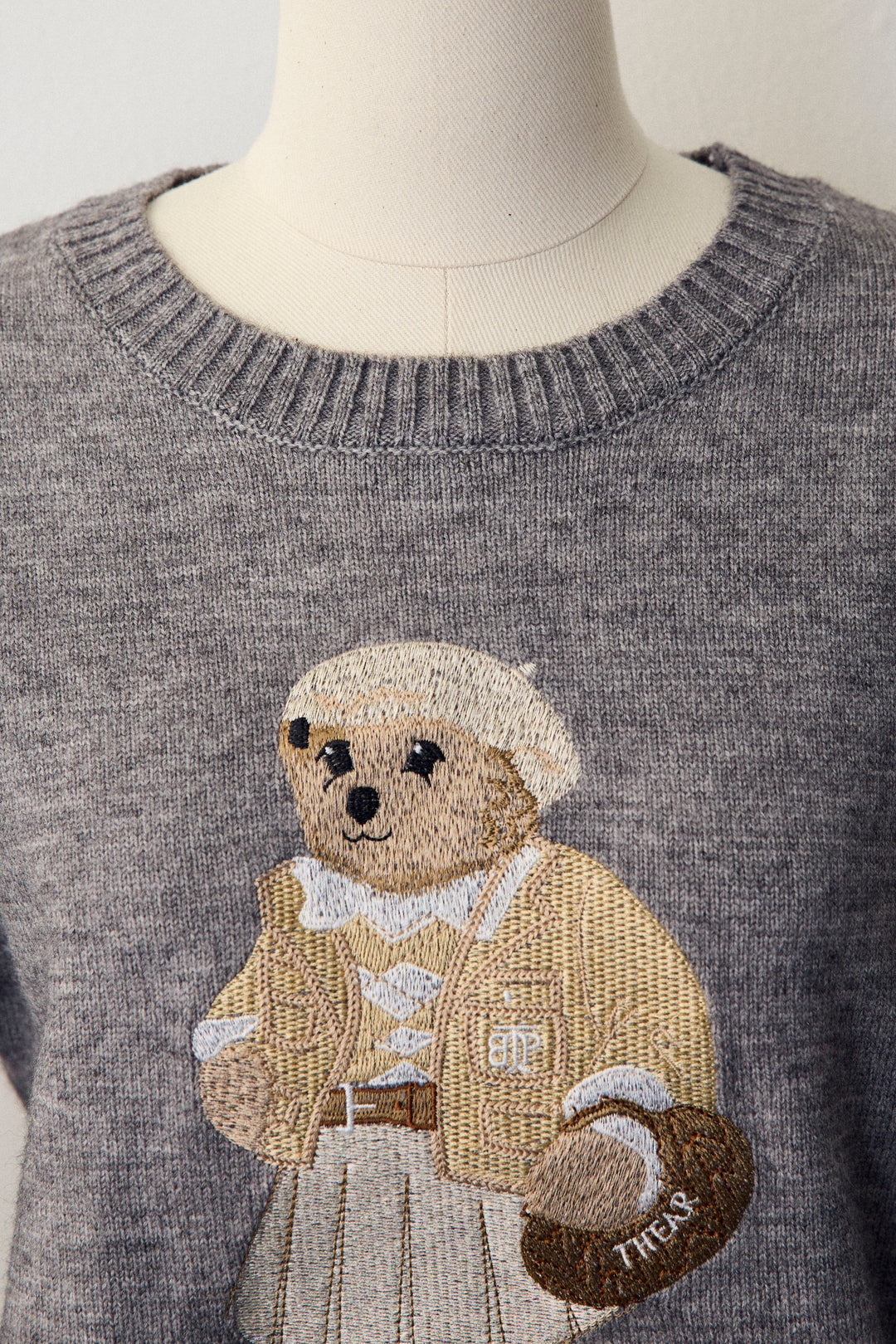 [予約]モチーフベアニットプルオーバー