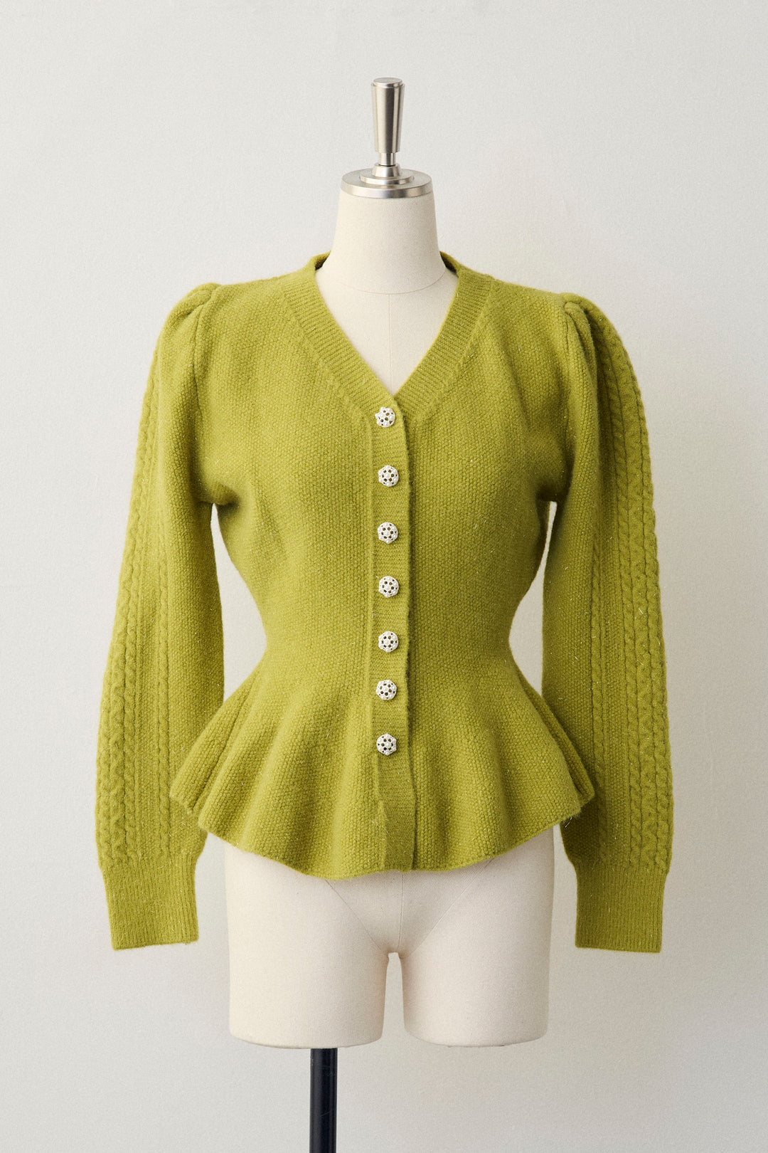 [予約]パフスリーブミニペプラムニット