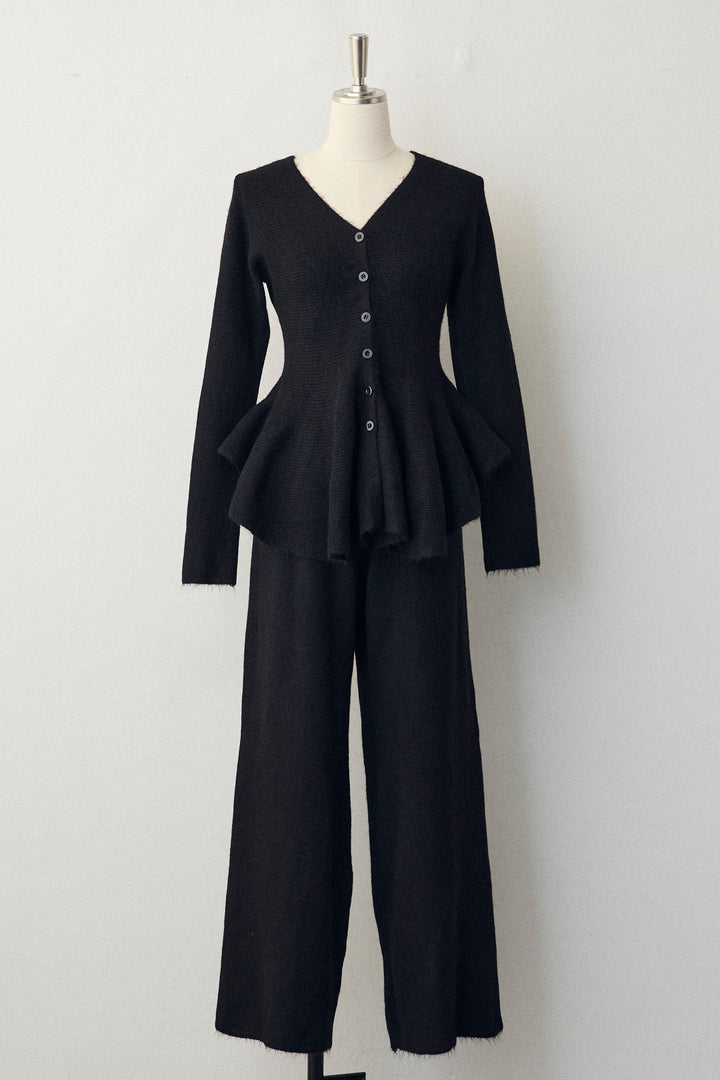 [予約]美ラインペプラムニットセットアップ