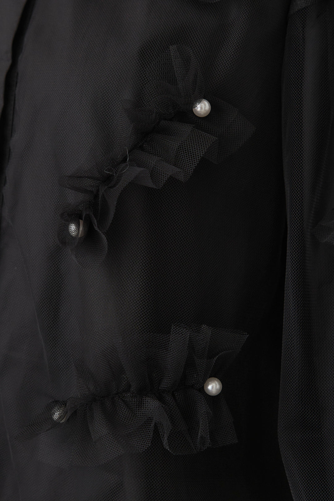 [予約]チュールレイヤードパールシャツ