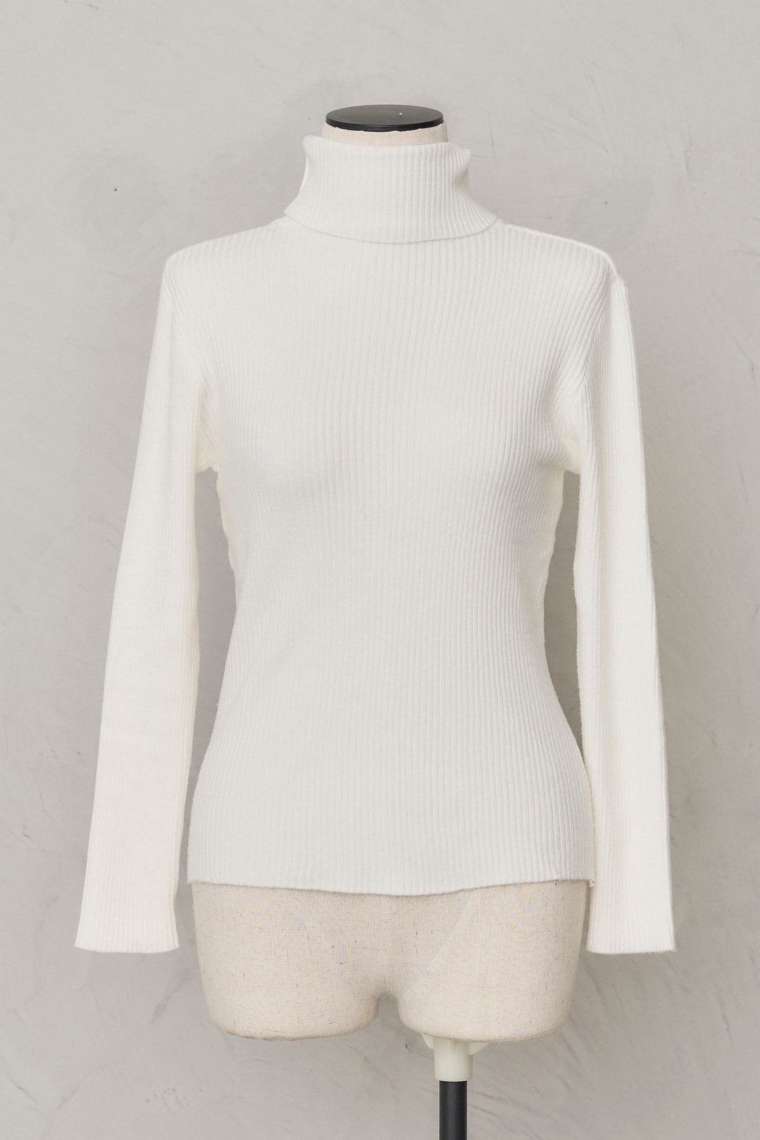 [予約]ベーシックリブタートルニット