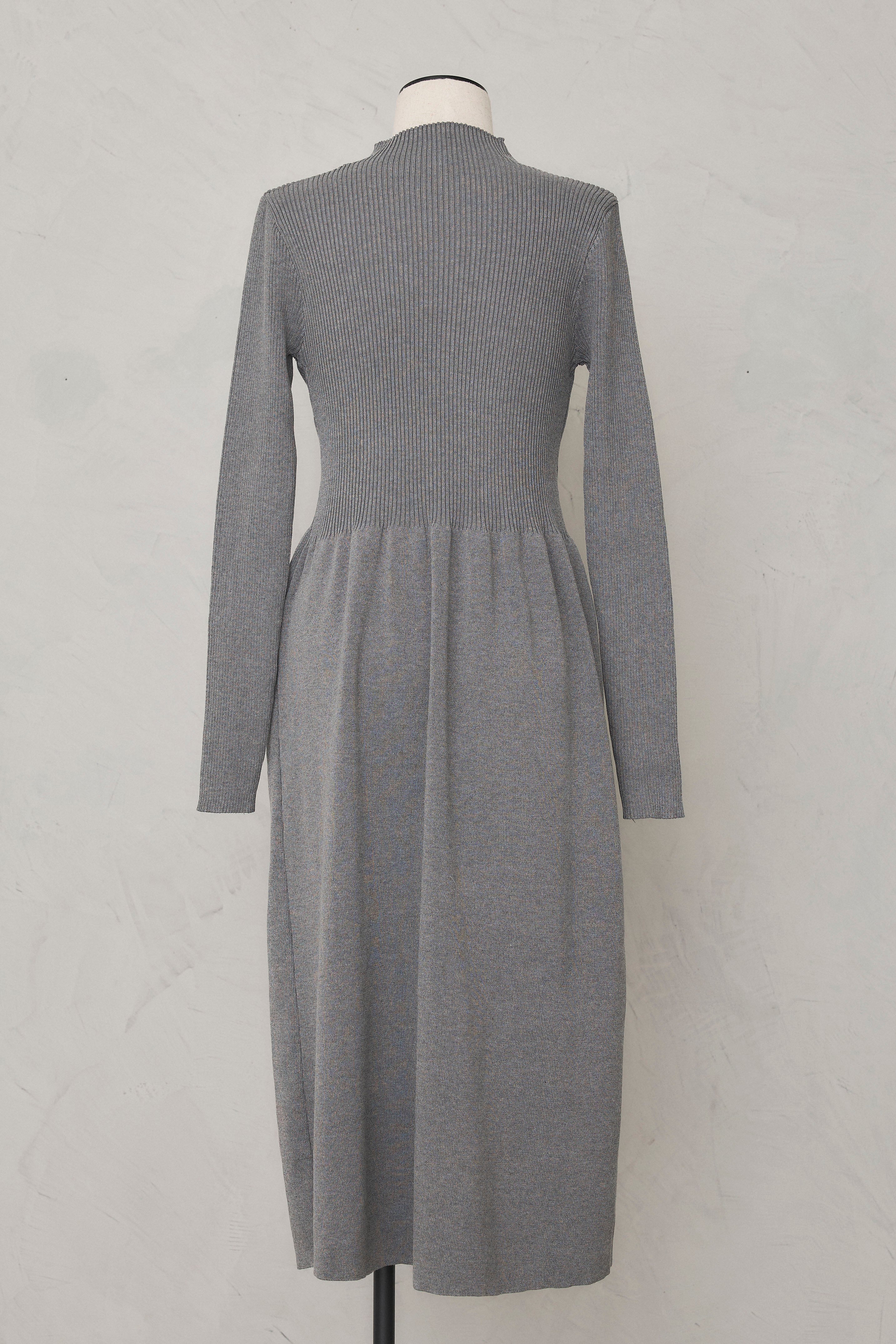 【新品】GIANFRANCO FERRE ニット ワンピース グレー ツイード ドッキング風 ニット ワンピース le reve vaniller 全2色