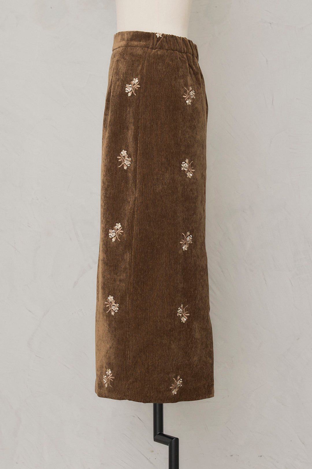 [予約]ヴィンテージフラワー刺繍ラメベロアセットアップ