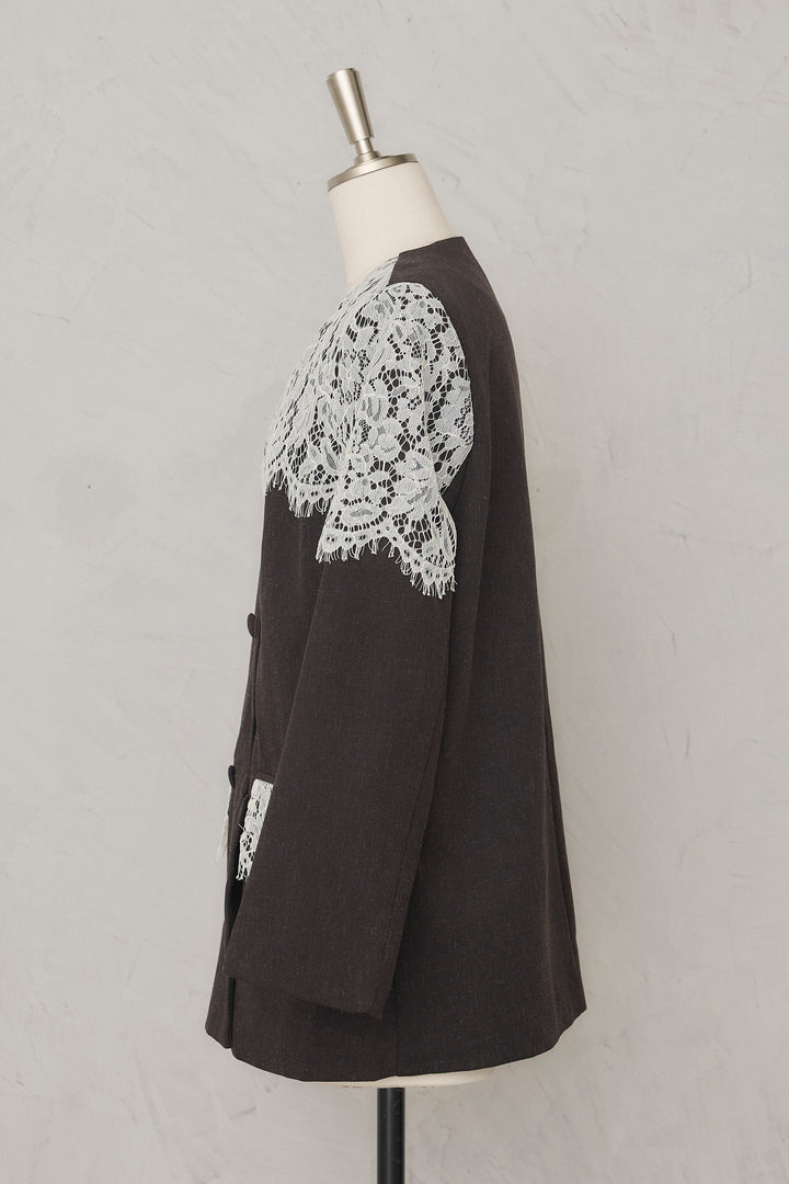 [予約]ショルダーレースデザインジャケット