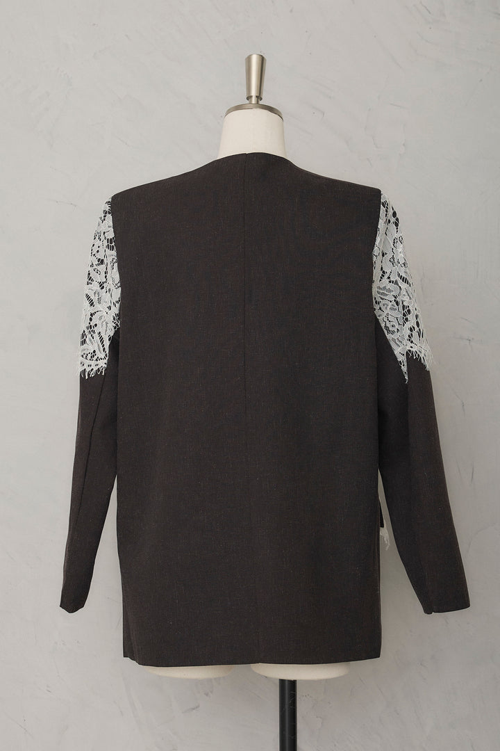 [予約]ショルダーレースデザインジャケット