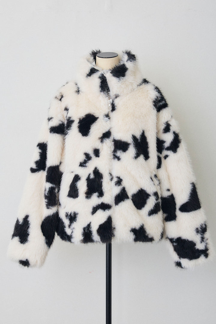 [予約]COW柄スタンドファーライクコート