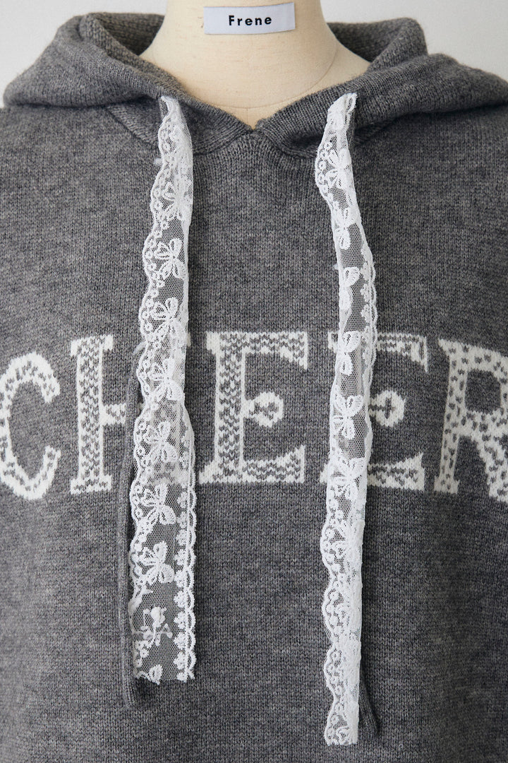 [予約]レースリボンロゴフードスリーブレスニット