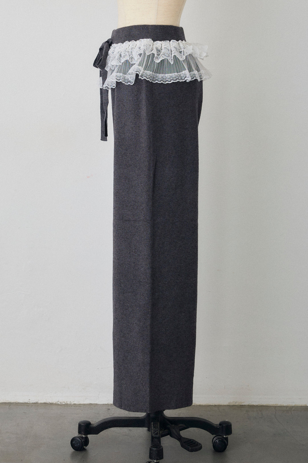 [予約]ウエストレースニットストレートパンツ