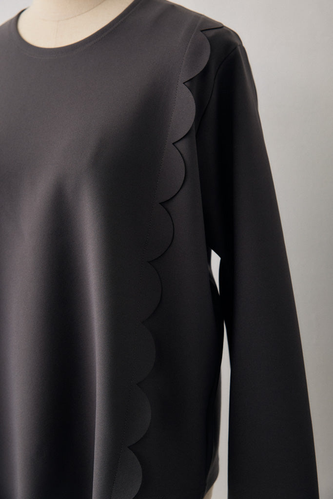 [予約]アシメスカラップポンチプルオーバー