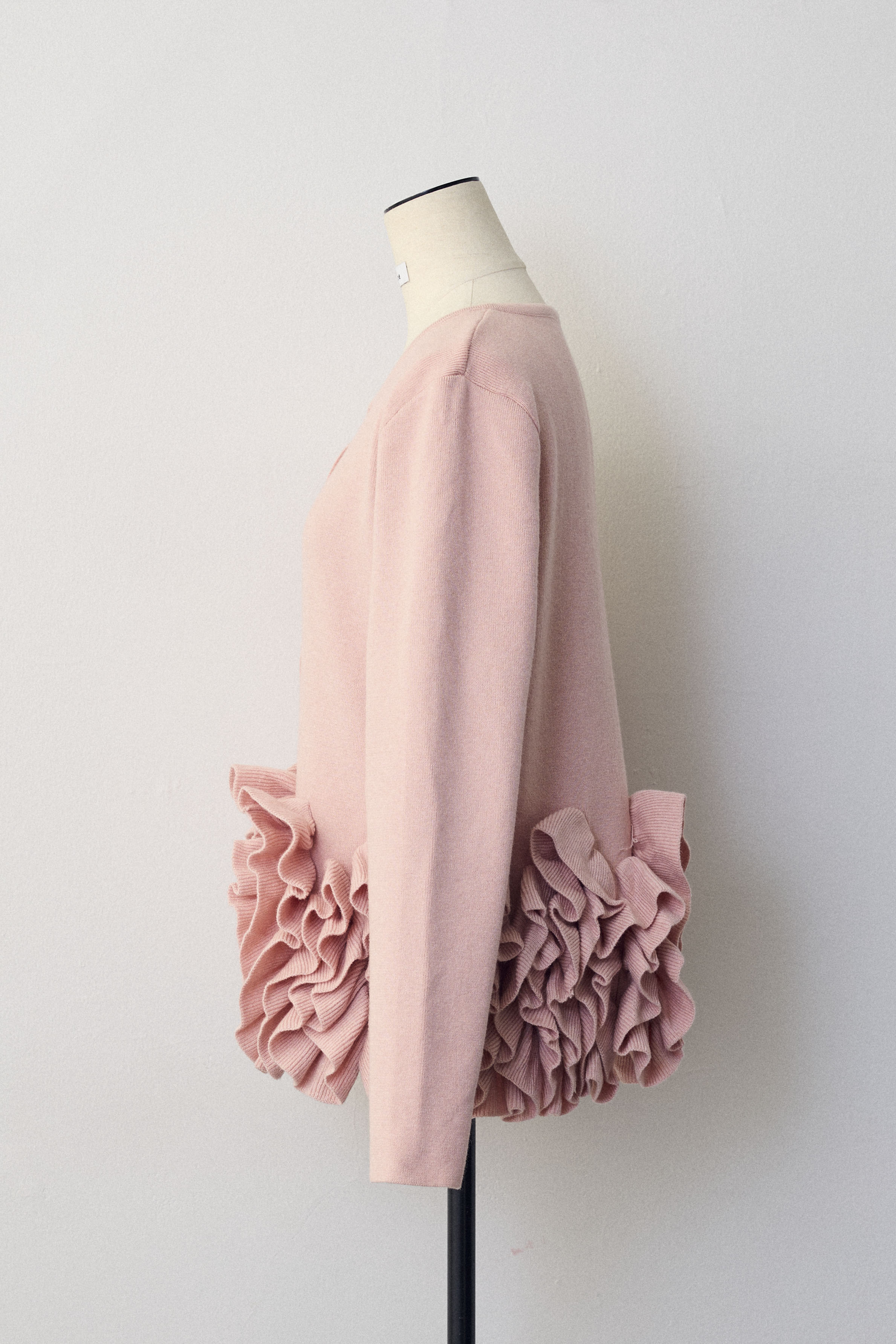 予約]フリルホイップニットカーディガン – Frene