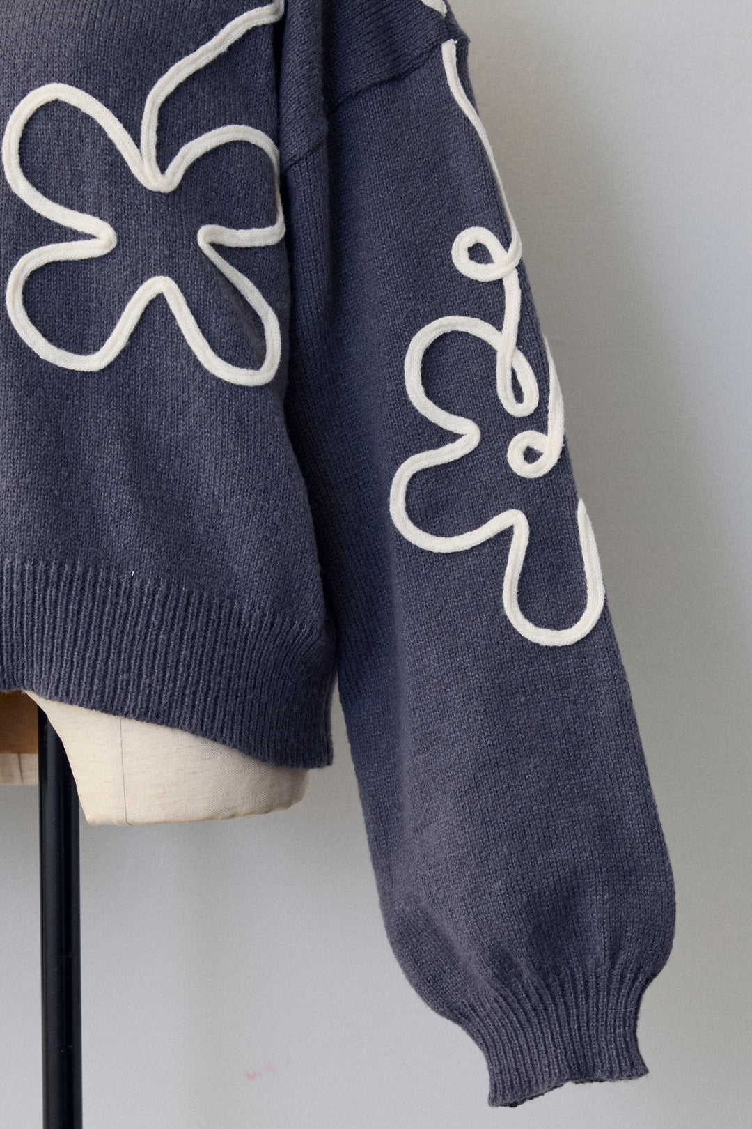 [予約]コードフラワーニットプルオーバー