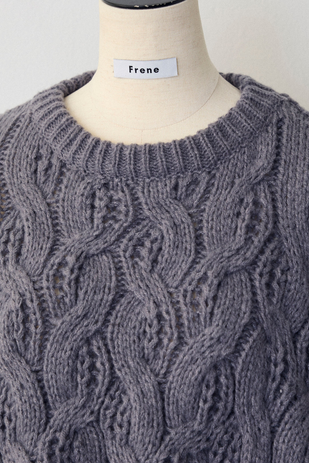 [予約]ニュアンスケーブルクロップドニット