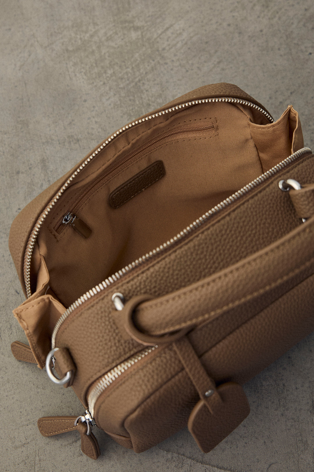 [予約]レザーライクスクエアワンハンドルBAG