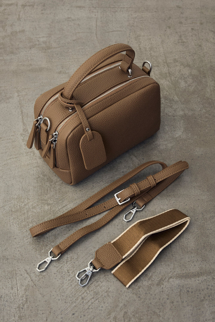 [予約]レザーライクスクエアワンハンドルBAG