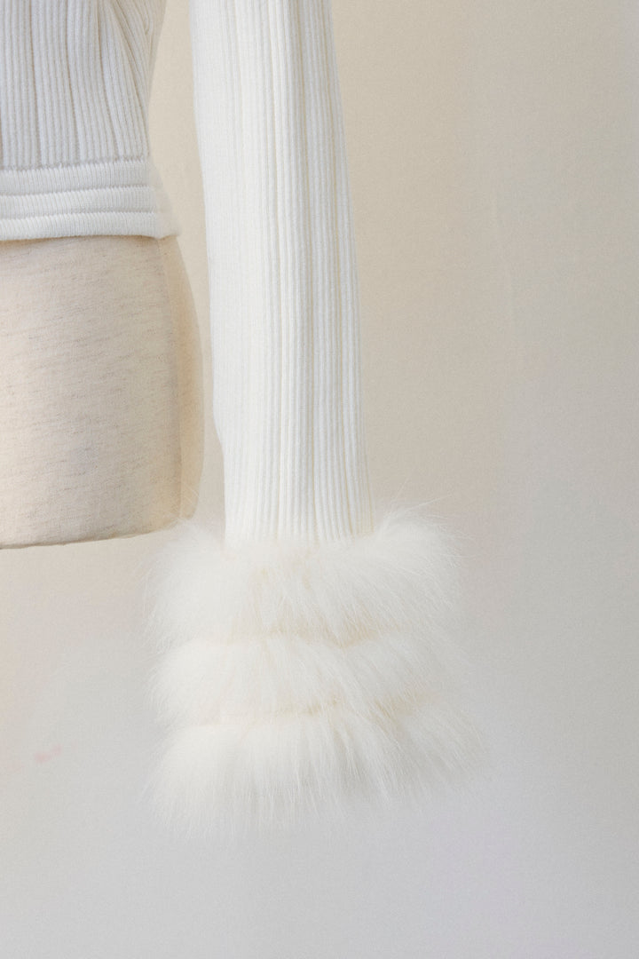 [予約]ダブルファーラインスリーブニットカーデ