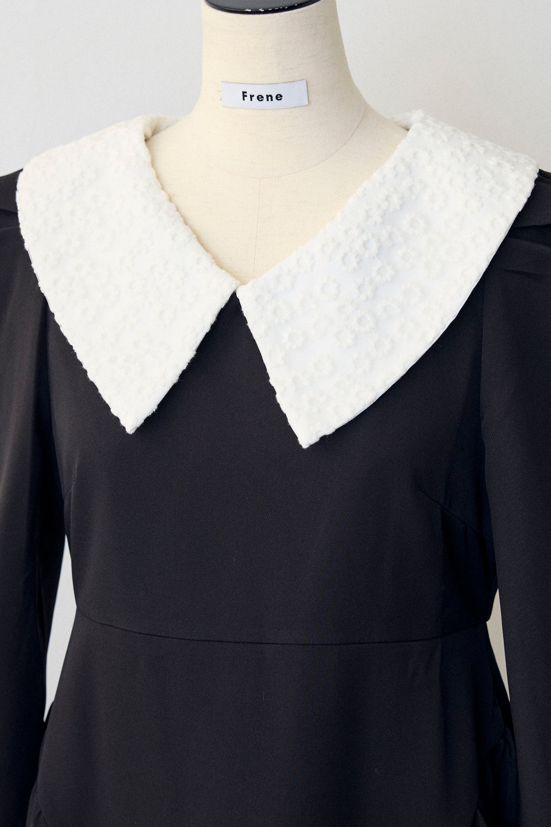 [予約]2wayレースカラーコクーンワンピース