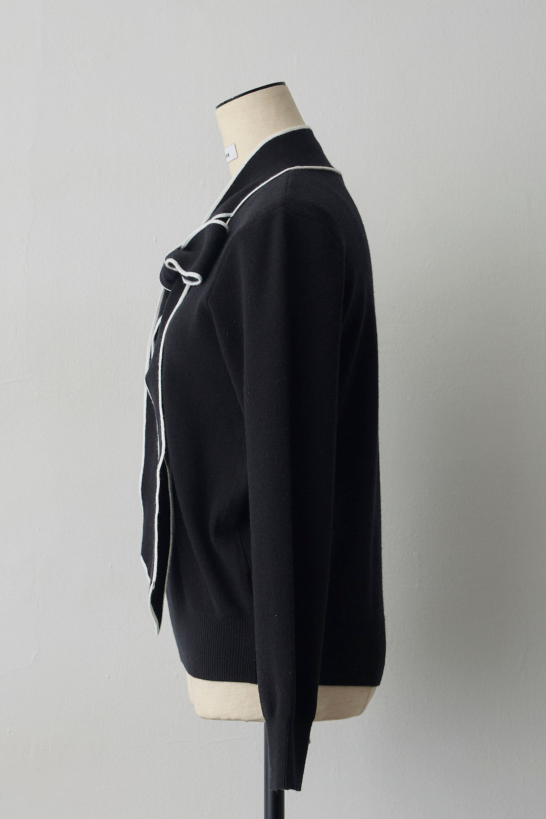 [予約]配色ボウタイリボンニット