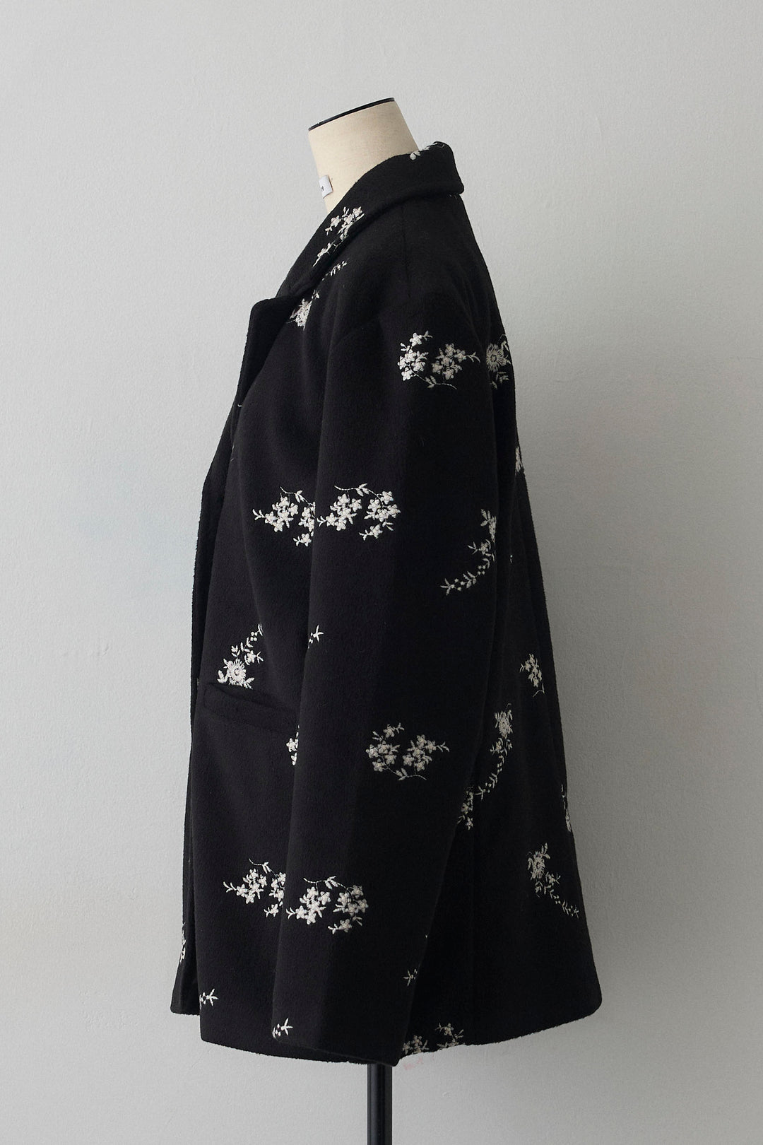 [予約]フラワーエンブロイダリーモッサジャケット