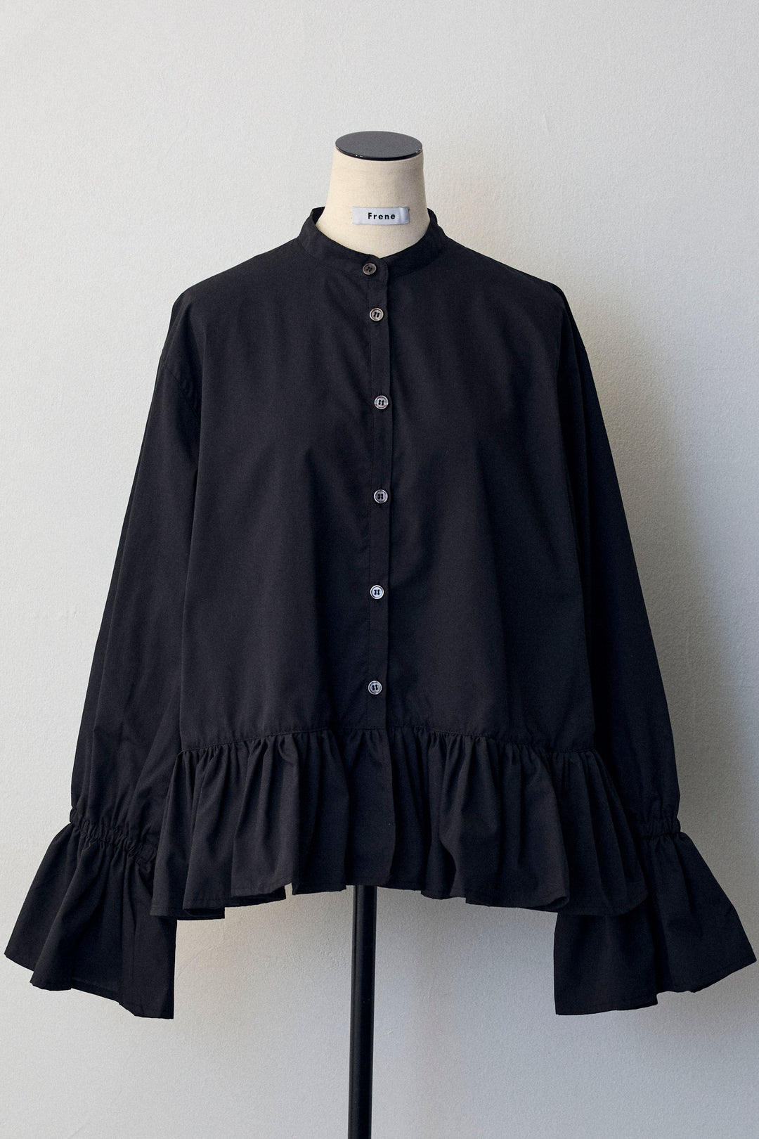 [予約]フリルヘムスリーブブラウス