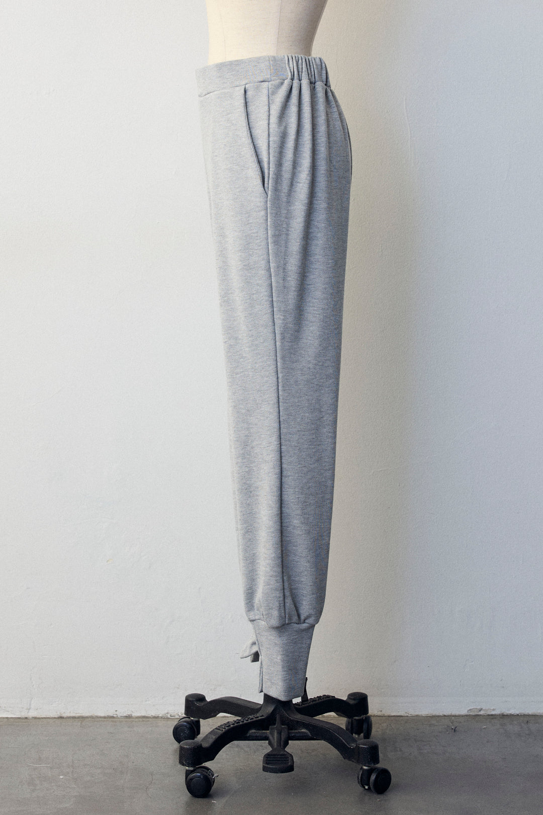 [予約]ライトスウェット美ラインジョガーパンツ