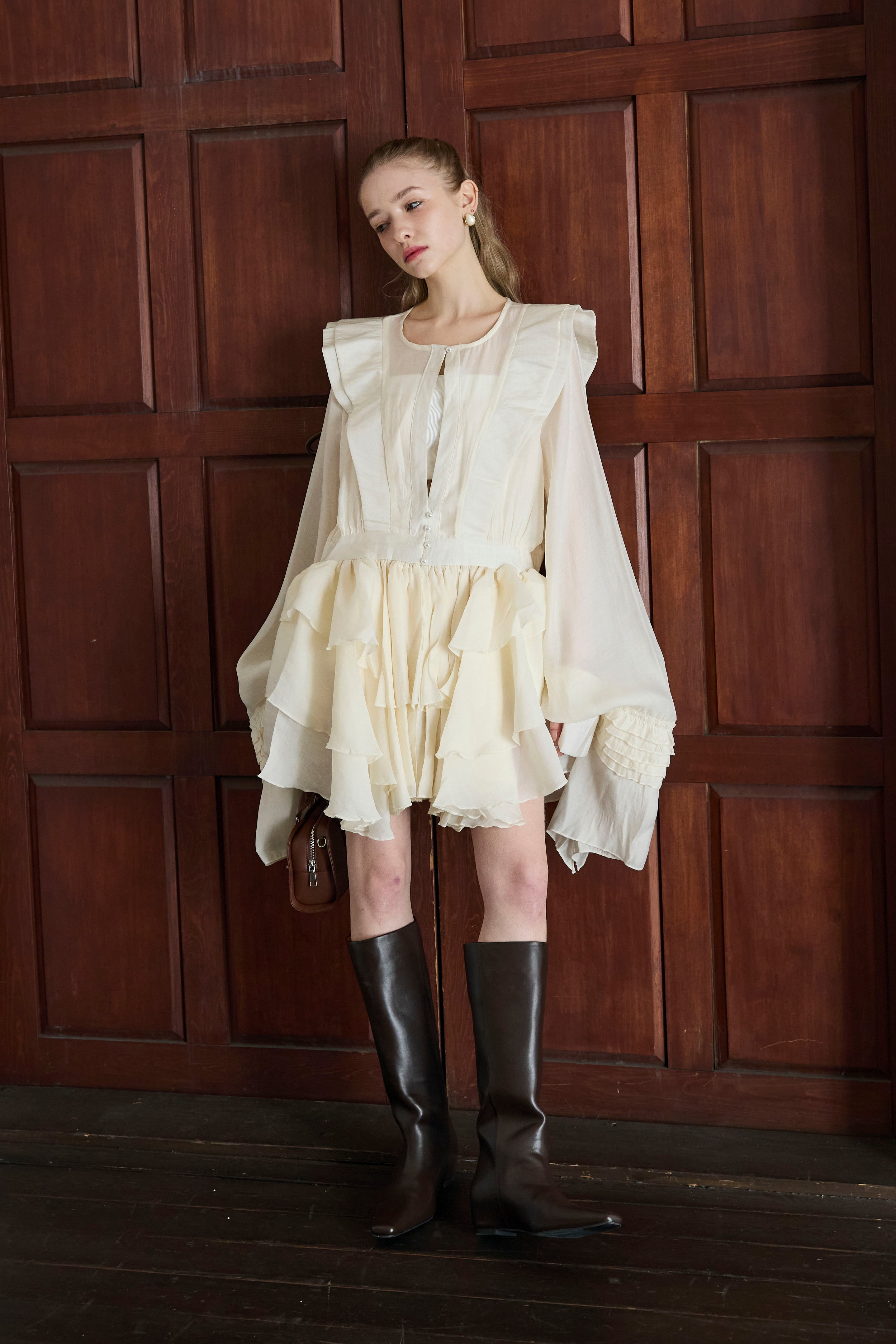 BOLUNE レイヤードフリルチュニック Frill Layered Tunic – newv | ヌーヴ