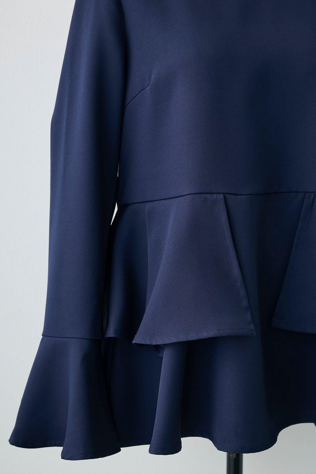 [予約]ティアードペプラムフレアスリーブブラウス