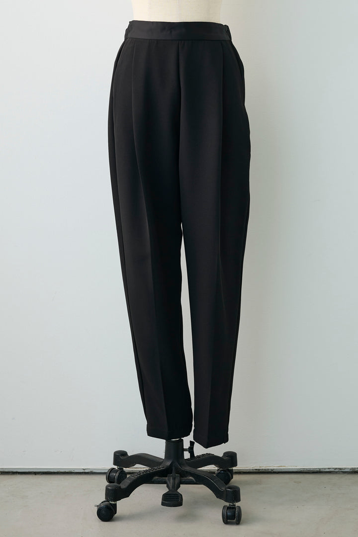 [予約]ウエストサテン切替テーパードパンツ