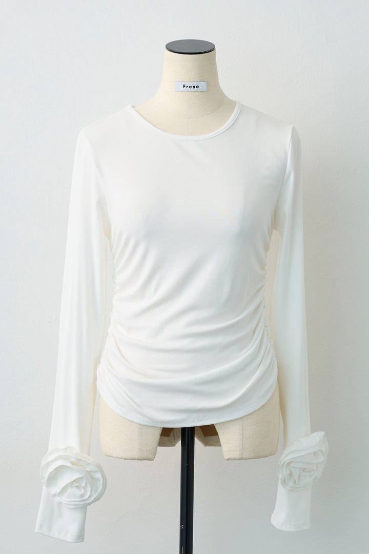 [予約]フラワーモチーフポイントカットトップス