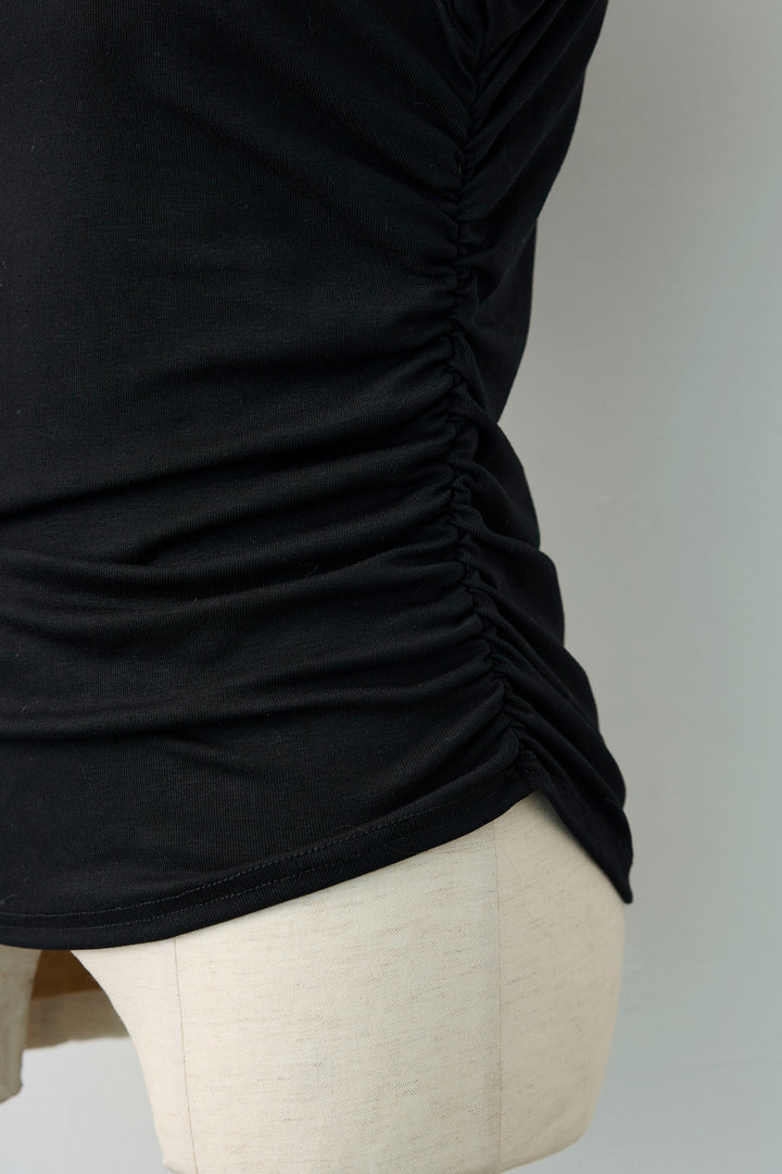 [予約]フラワーモチーフポイントカットトップス