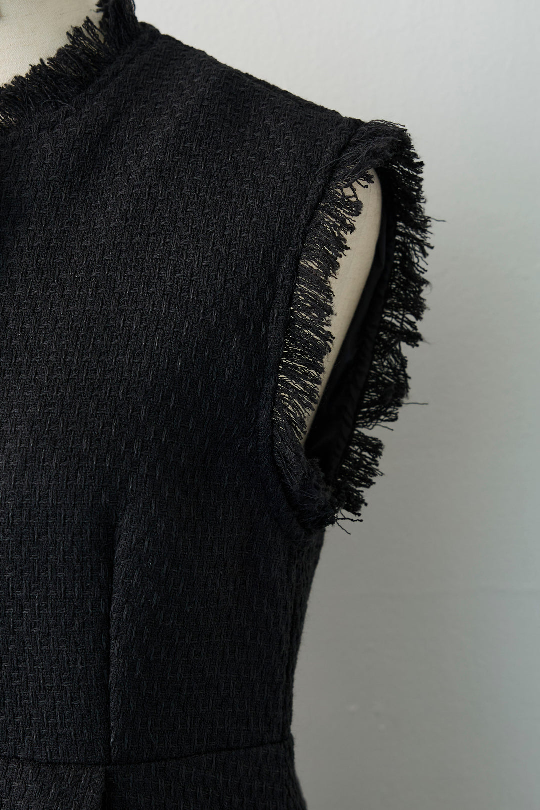 [予約]ツイードペプラム美フォルムジレ