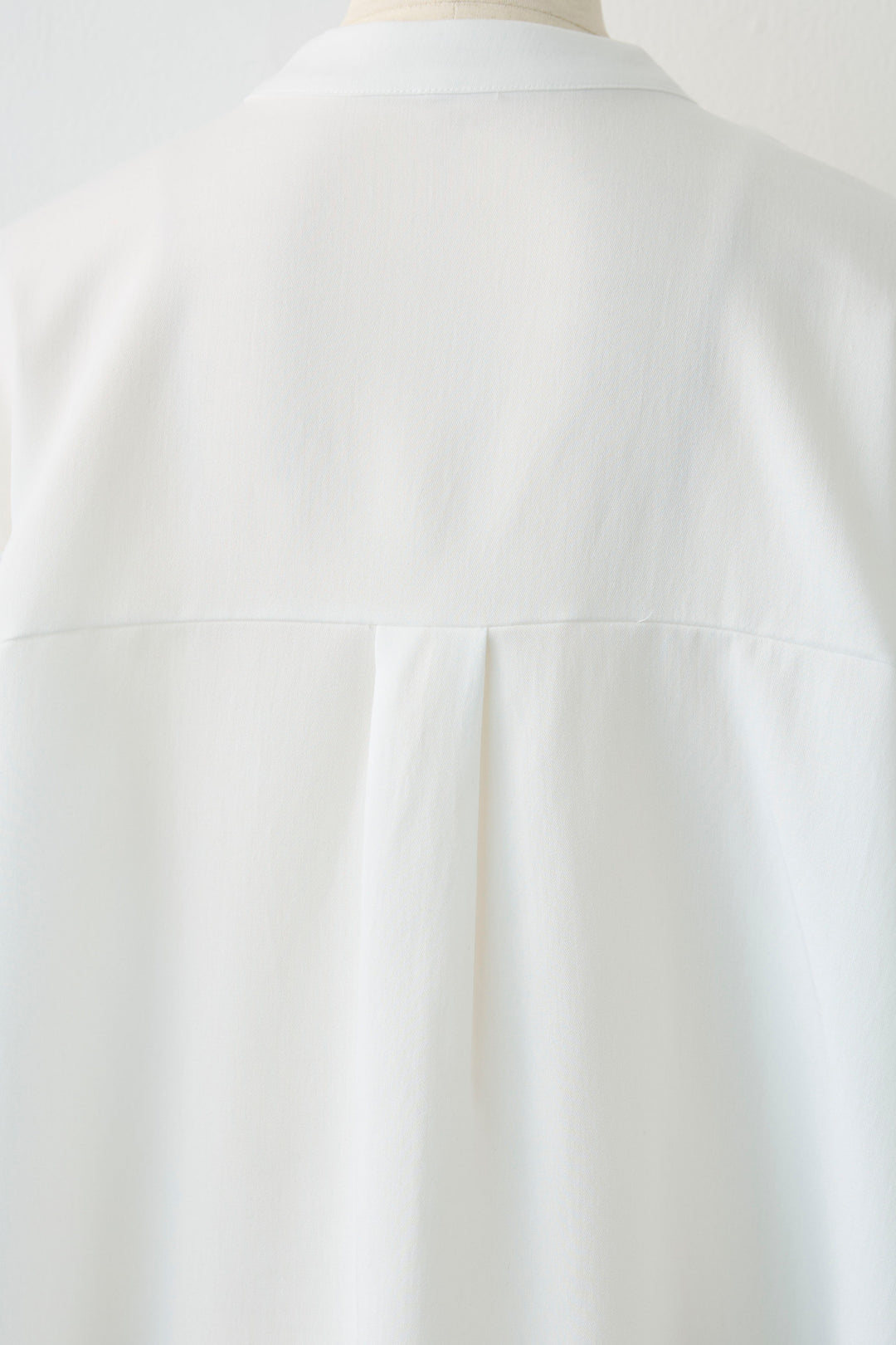 [予約]Iラインフリルホイップブラウス