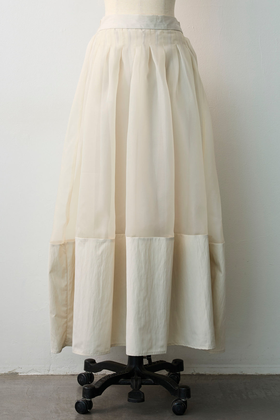 [予約]オーガンジー×タフタコクーンスカート