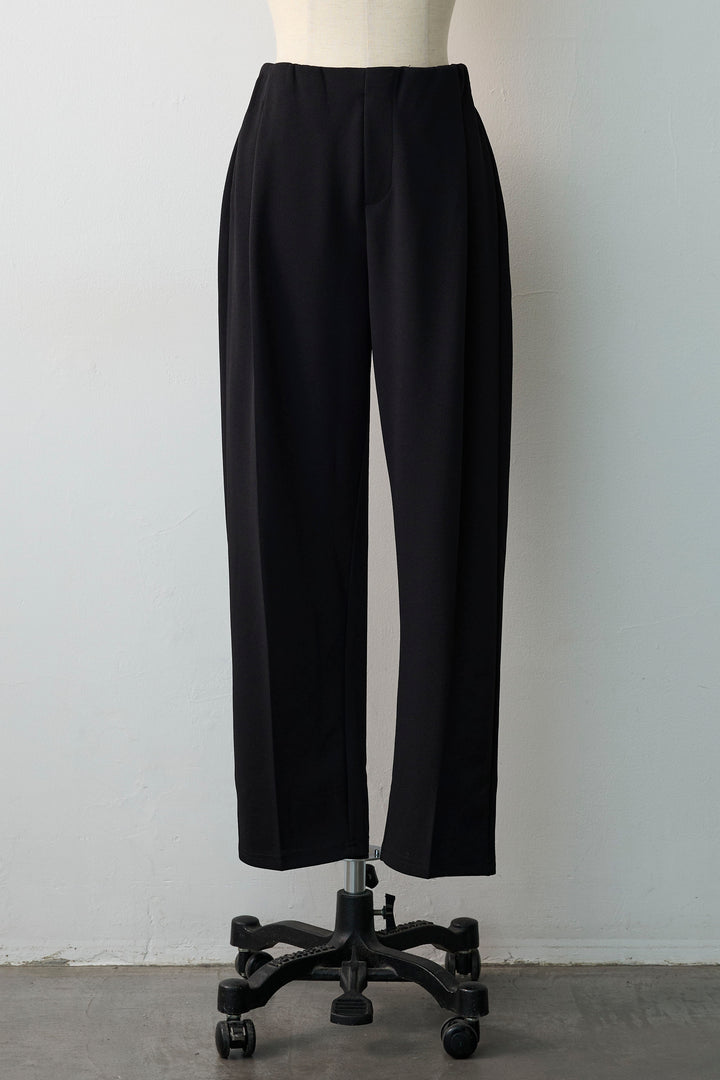 [予約]スリムテーパードパンツ