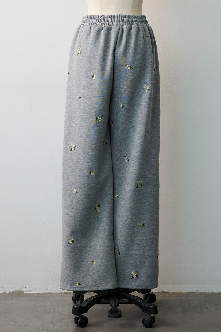 [予約]フラワー刺繍ストレートポンチパンツ