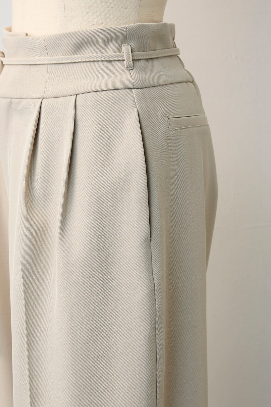 [予約]ハイウエストリボン付きストレートパンツ