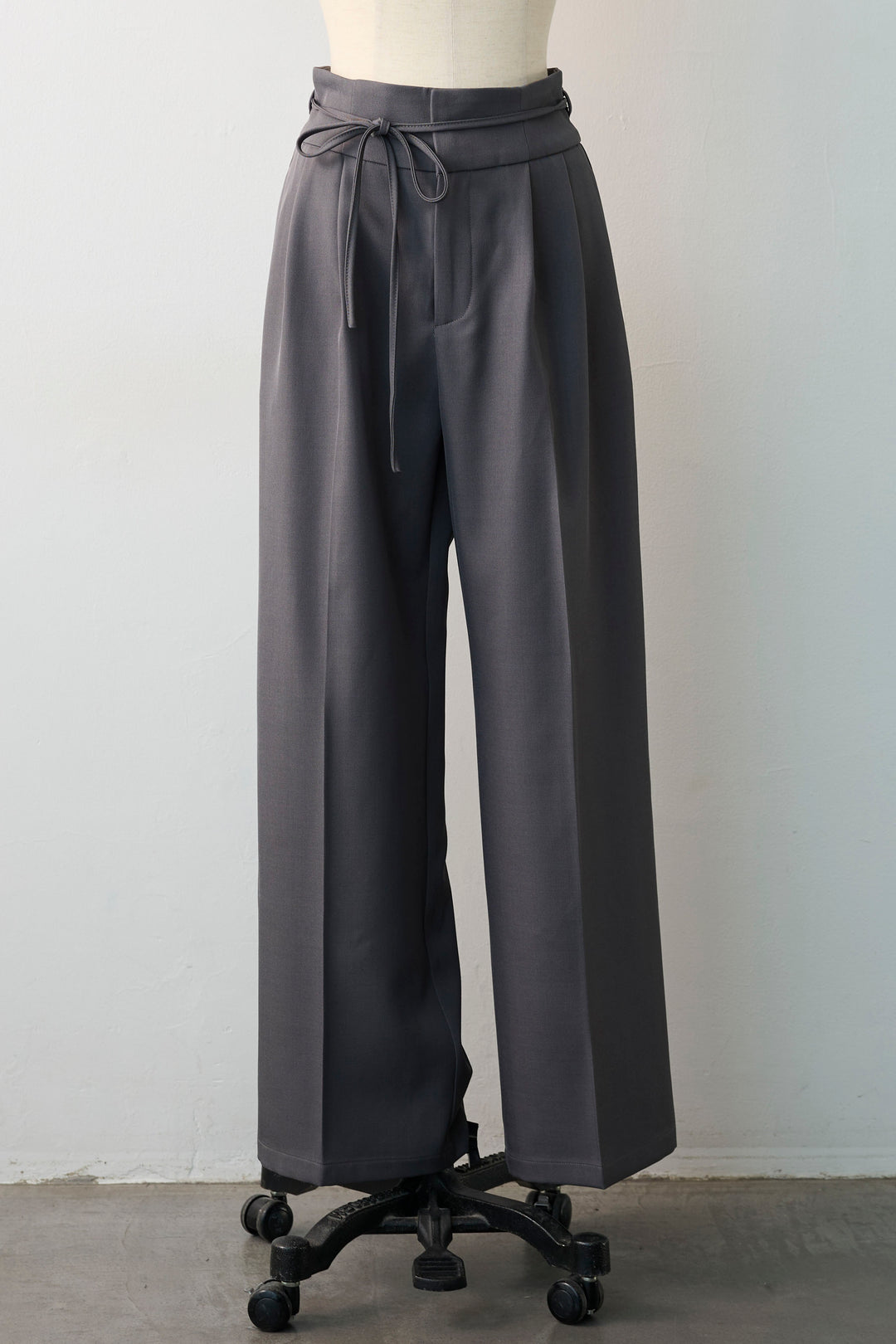 [予約]ハイウエストリボン付きストレートパンツ