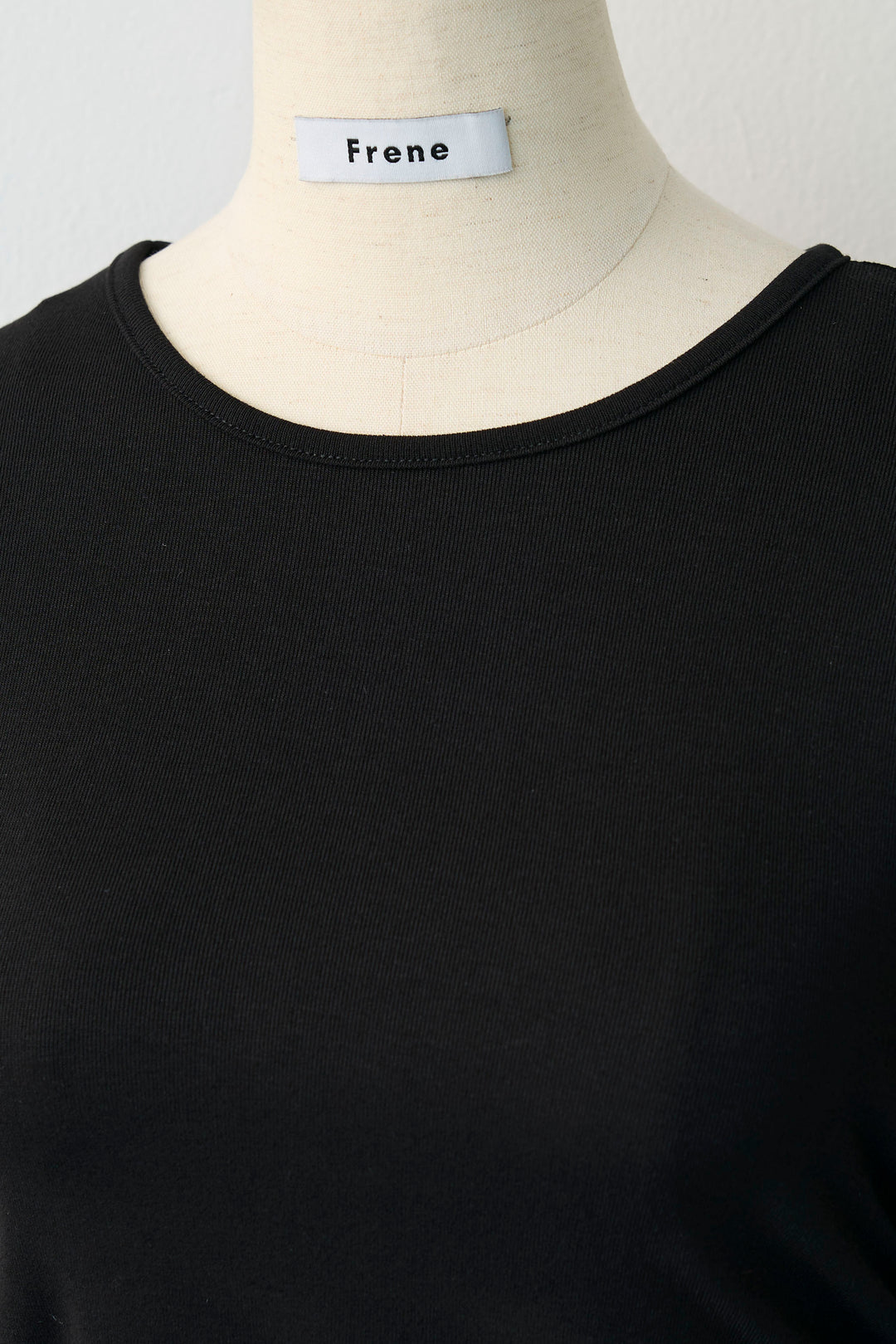 [予約]サイドギャザーフレアチュールカフストップス