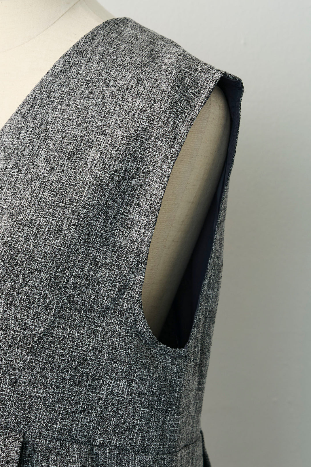 [予約]サマーツイードボックスプリーツベスト