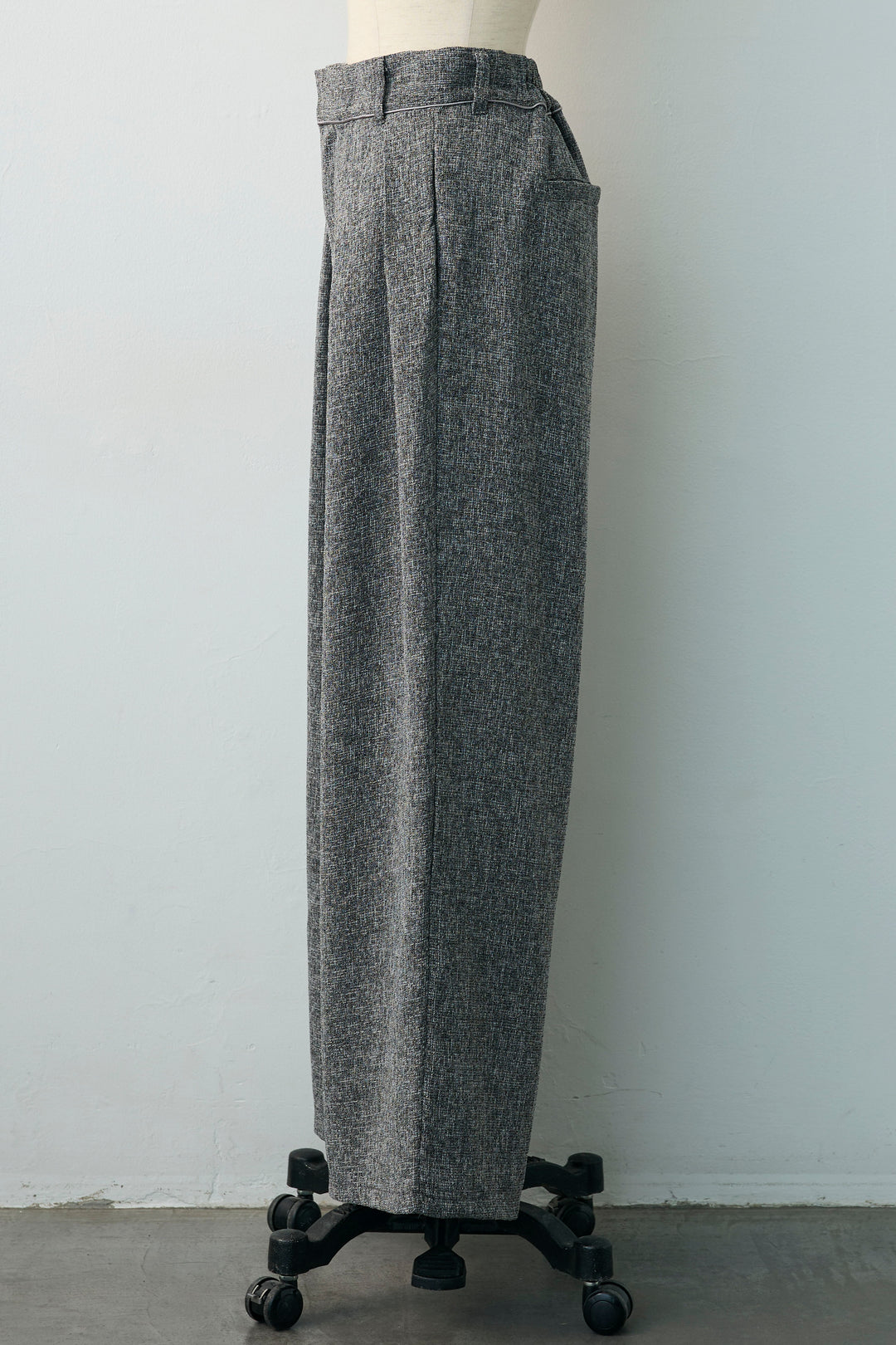 [予約]サマーツイードウエストラインタックパンツ