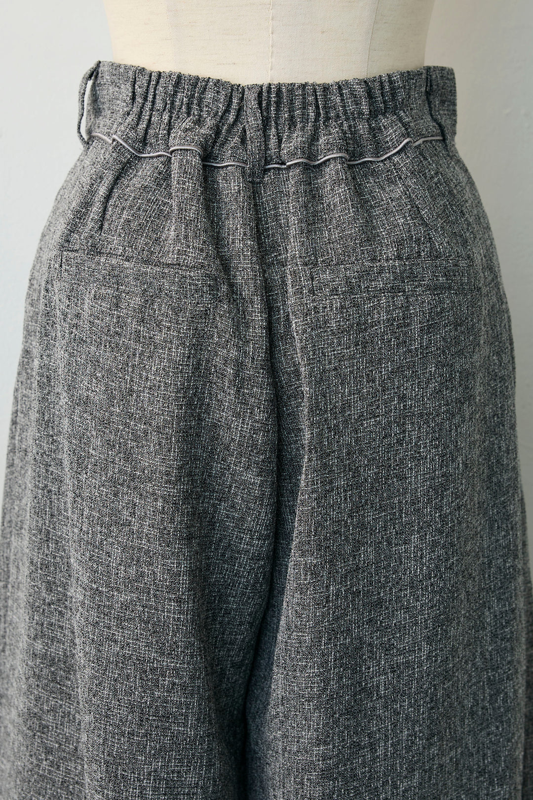 [予約]サマーツイードウエストラインタックパンツ