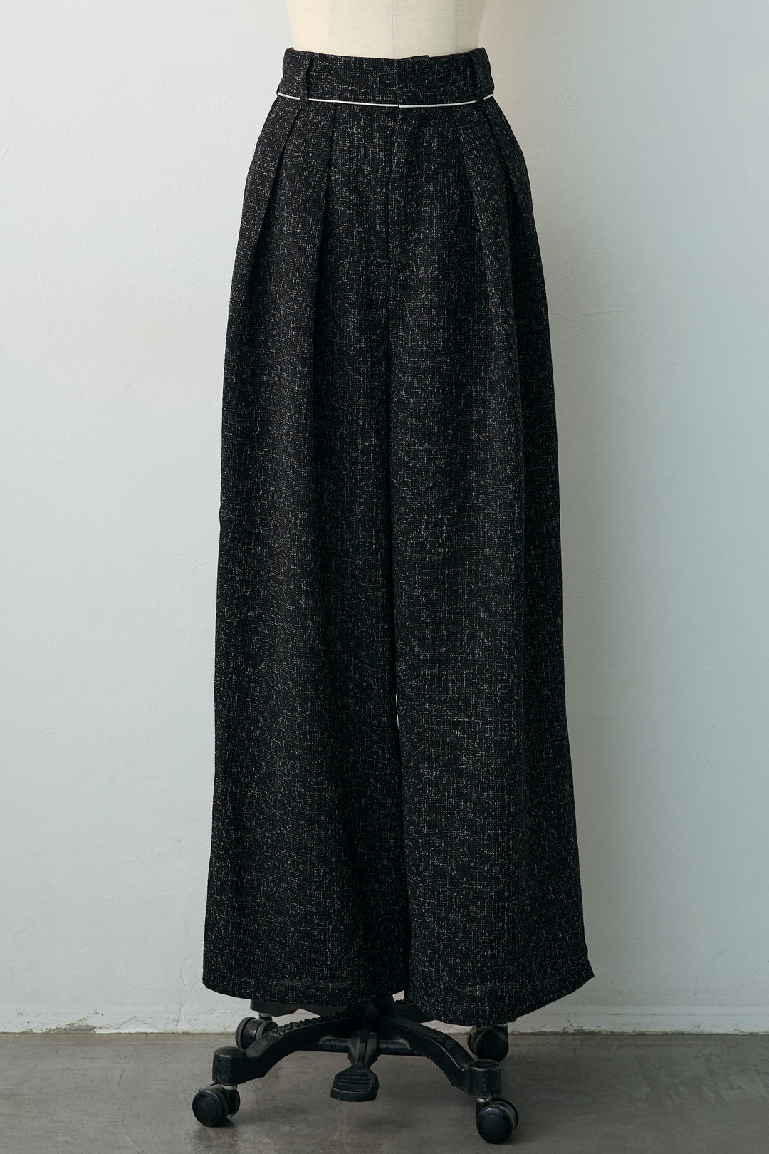 [予約]サマーツイードウエストラインタックパンツ