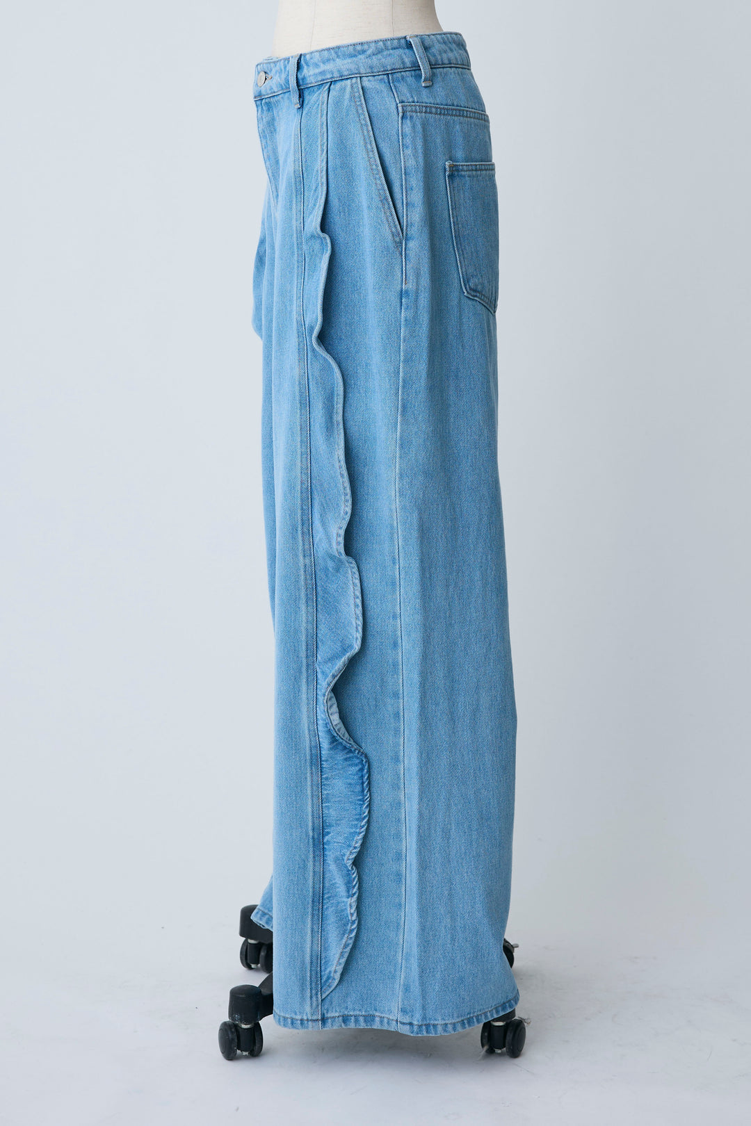 [予約]フリルウェーブデニムパンツ