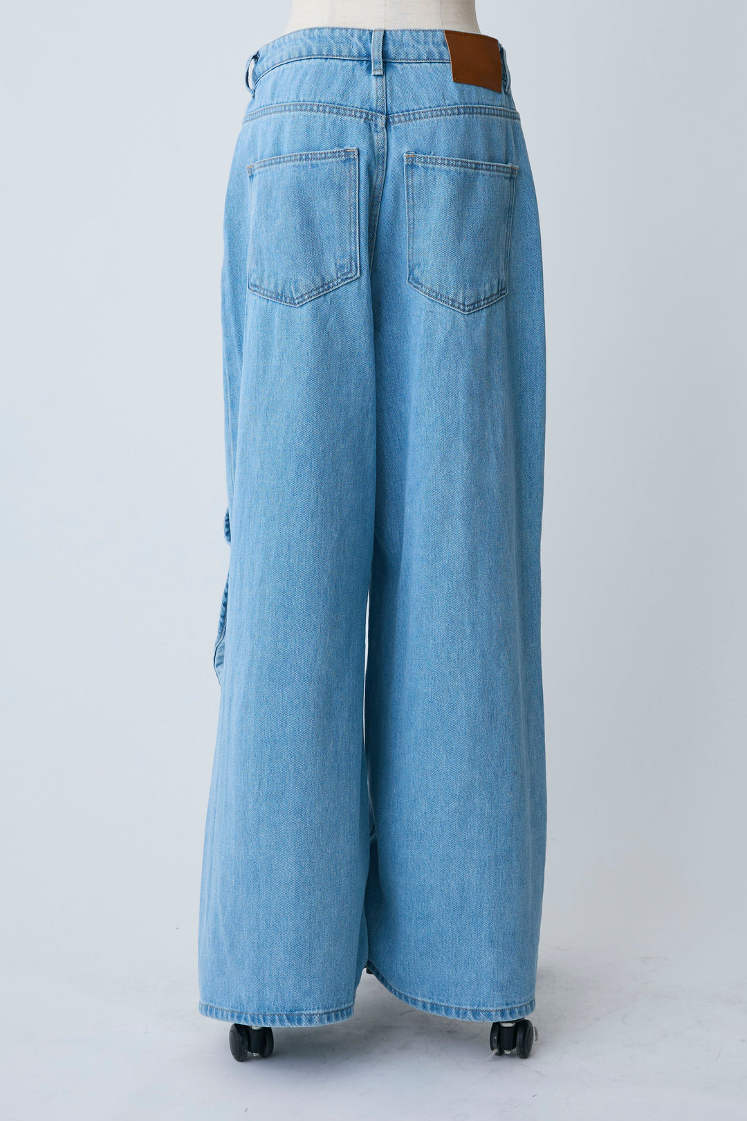 [予約]フリルウェーブデニムパンツ