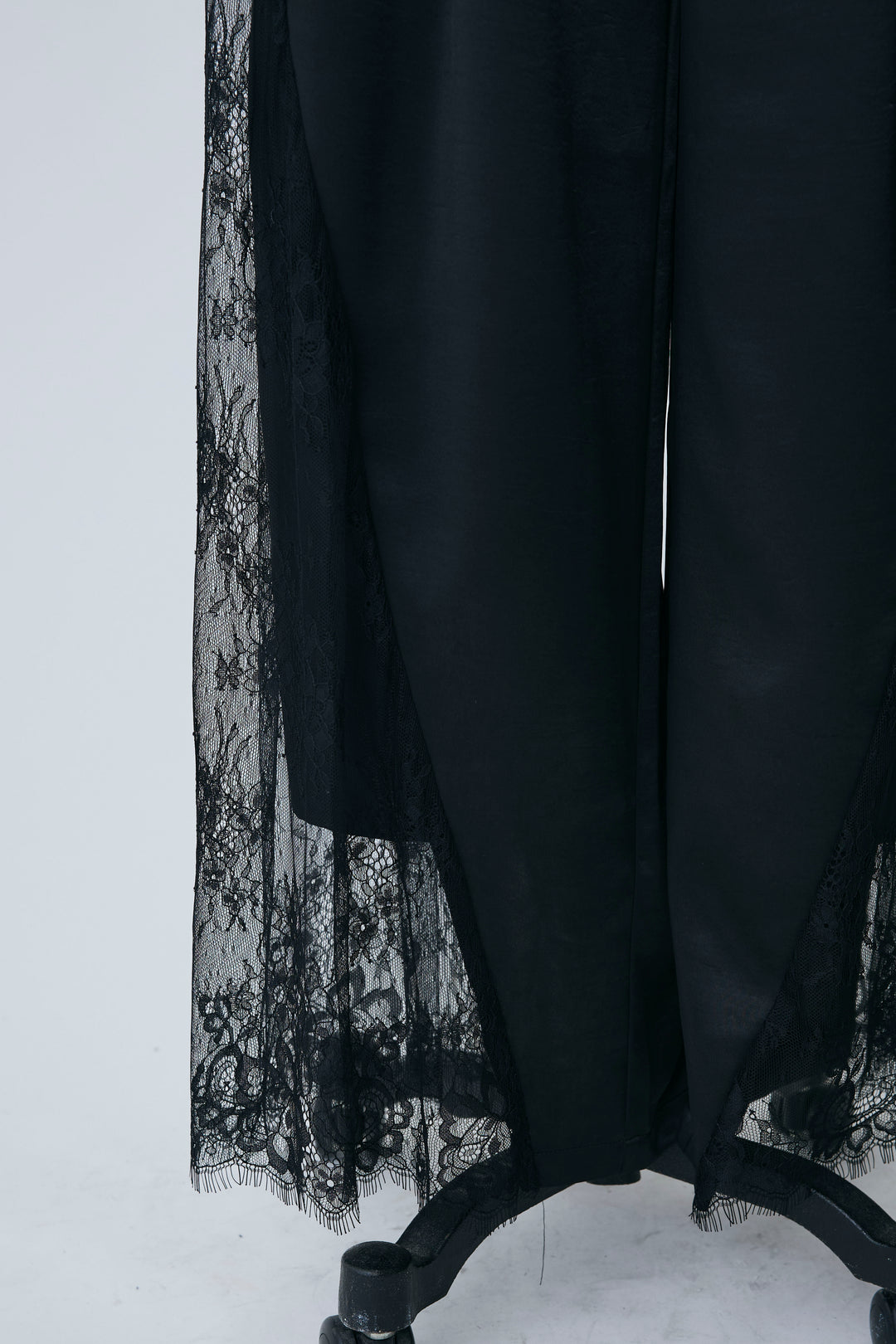 [予約]サイドレースデザインリラックスパンツ