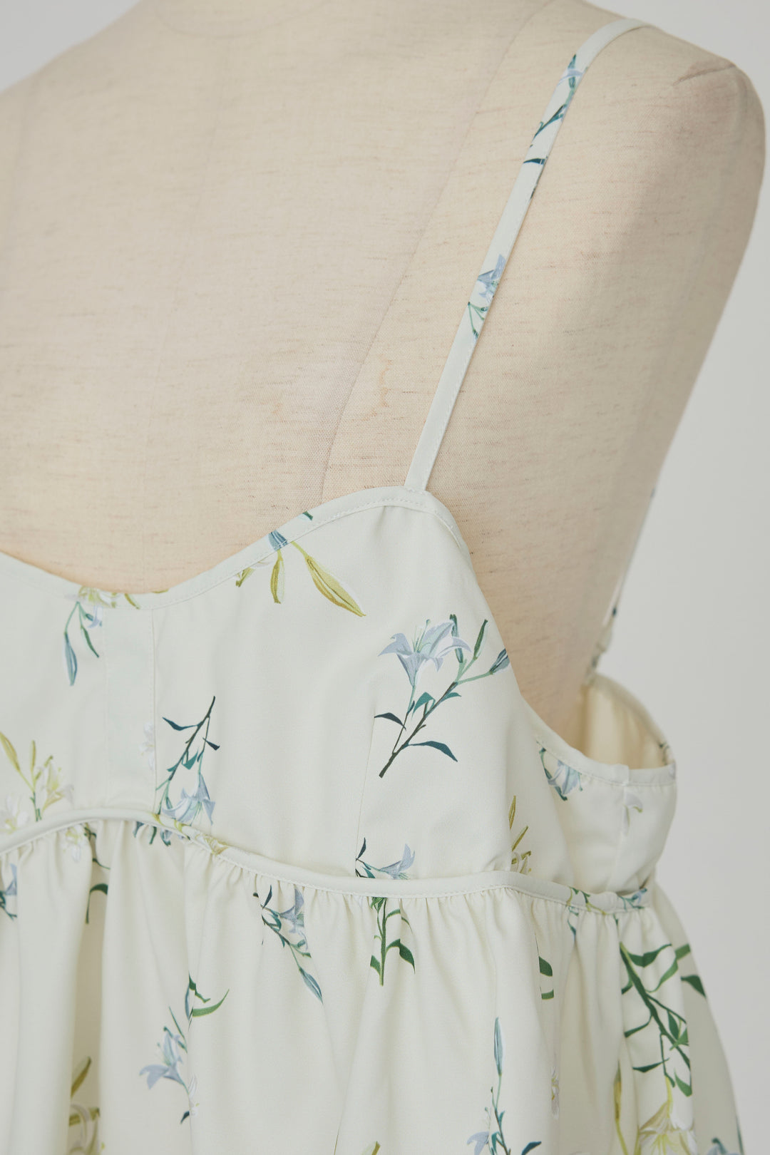 [予約]シックフラワービスチェキャミソール