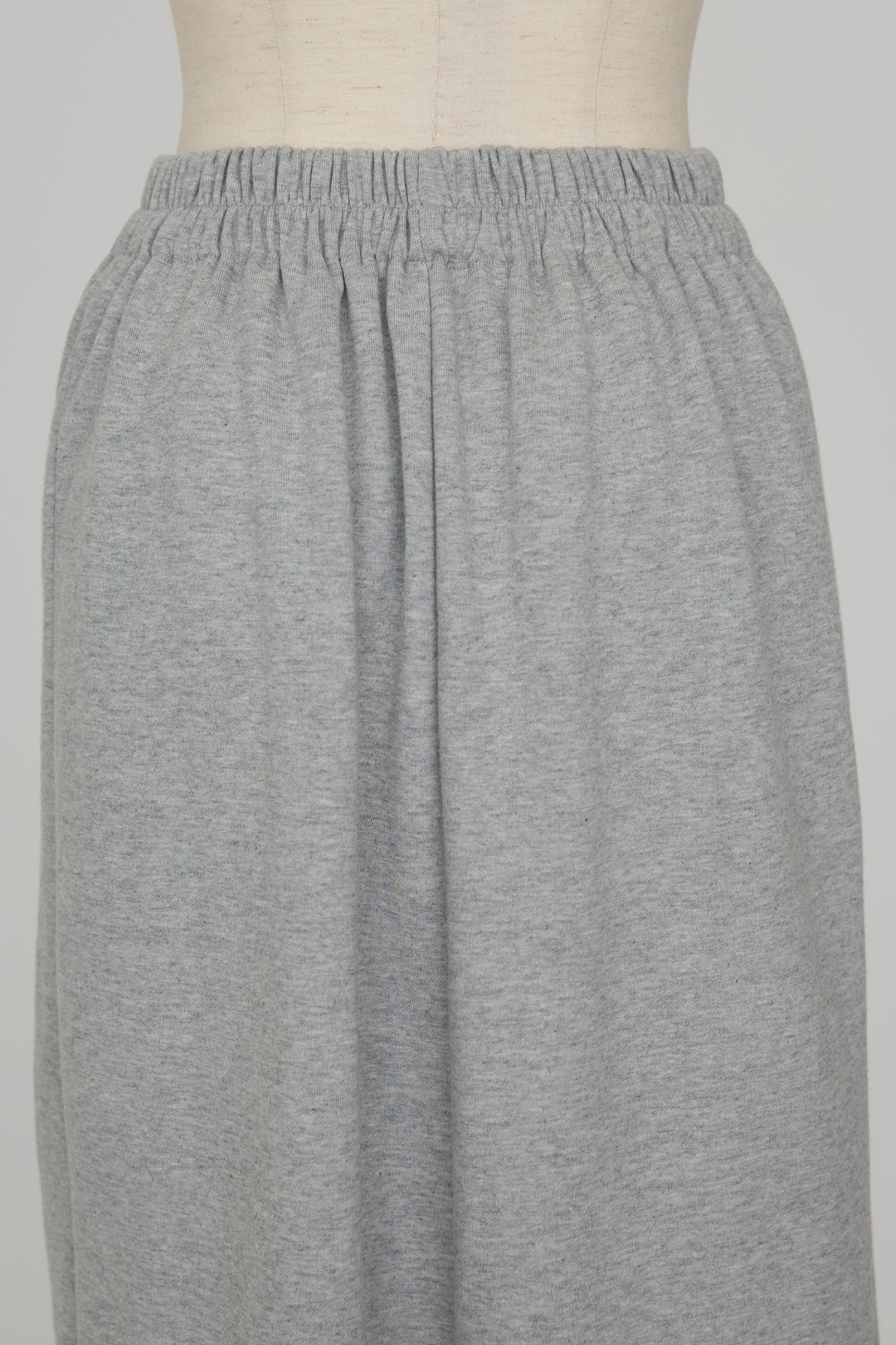 [予約]フリルヘムスウェットスリットスカート