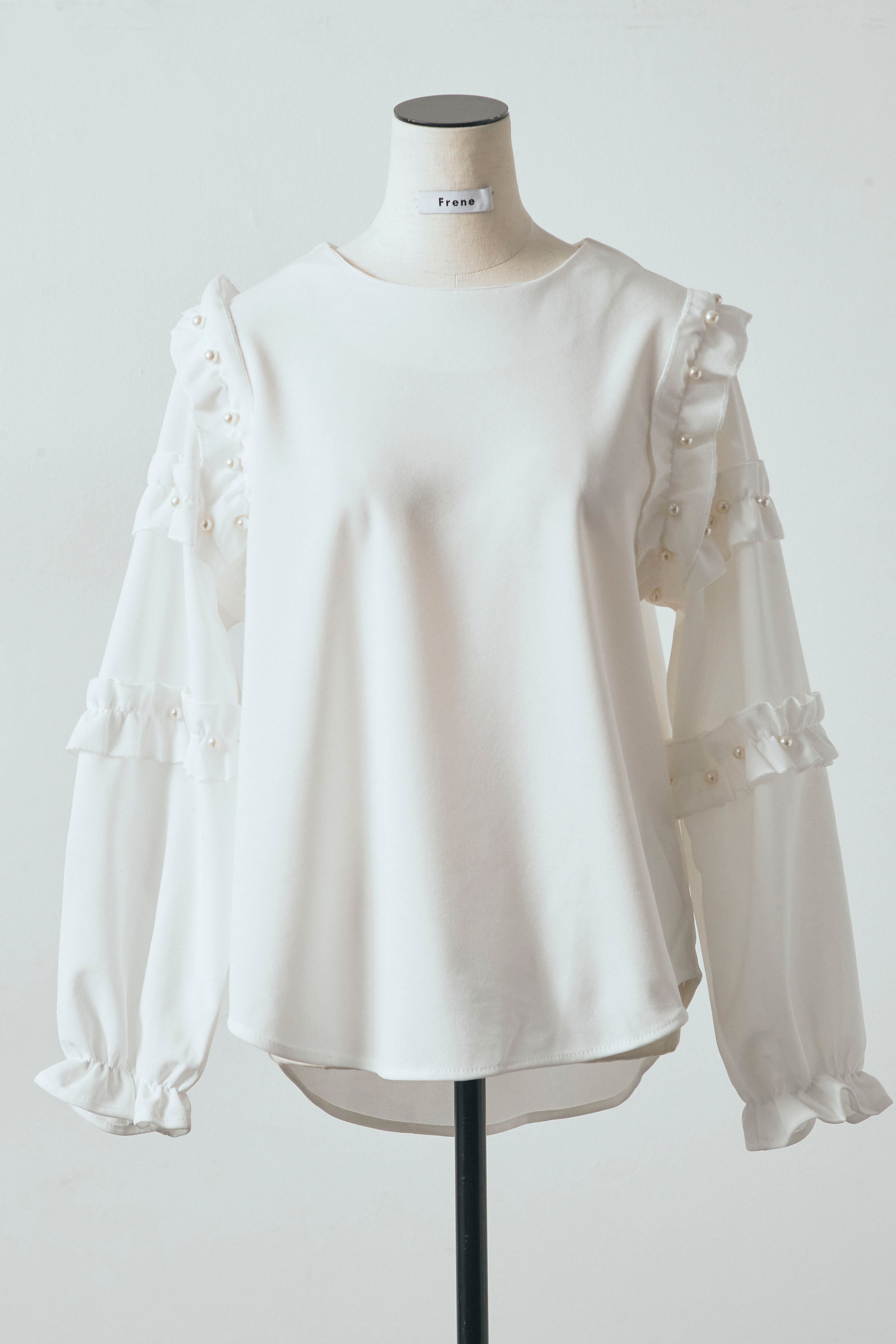 美品¥40,700♡Rene フリルスリーブブラウス(38 Ｌ) 美品¥40,700♡Rene フリルスリーブブラウス(38 L) 美品¥40,700♡Rene