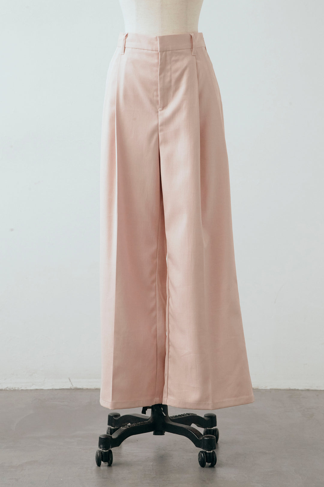 [予約]スプリングカラータックストレートパンツ