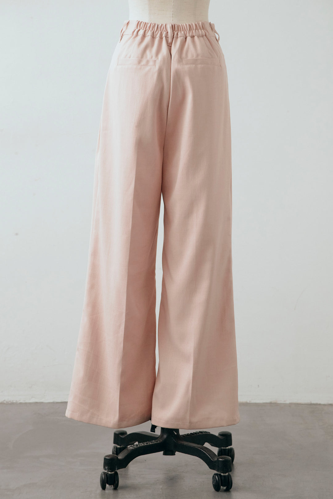 [予約]スプリングカラータックストレートパンツ